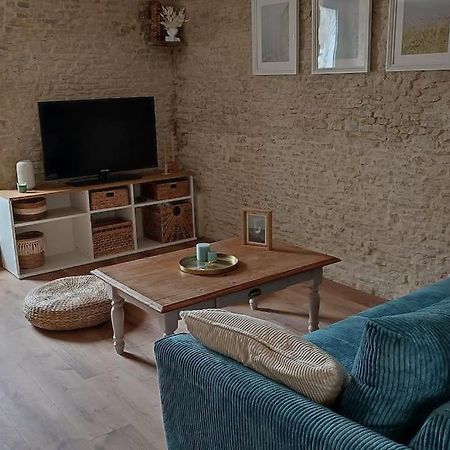 Appartement Avec Jardin Et Acces Mer Grandcamp-Maisy Exteriér fotografie