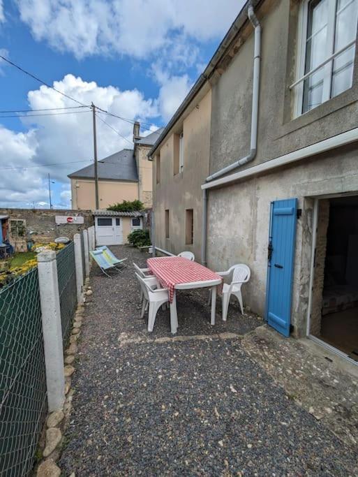 Appartement Avec Jardin Et Acces Mer Grandcamp-Maisy Exteriér fotografie