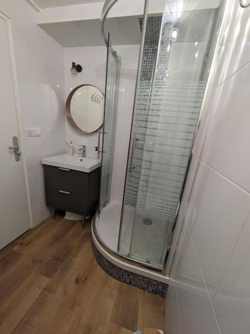 Appartement Avec Jardin Et Acces Mer Grandcamp-Maisy Exteriér fotografie