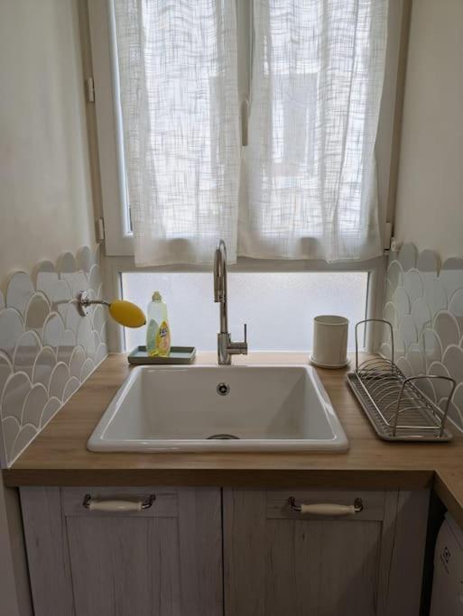 Appartement Avec Jardin Et Acces Mer Grandcamp-Maisy Exteriér fotografie